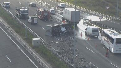 Kuzey Marmara Otoyolu’nda kamyon devrildi