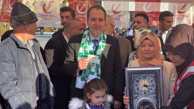 Fatih Erbakan, Kırşehir’de vatandaşlara ata tohumu dağıttı